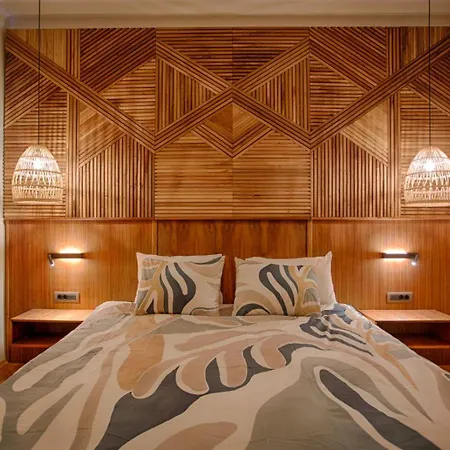 Luxury And Stylish In The Heart Of The *